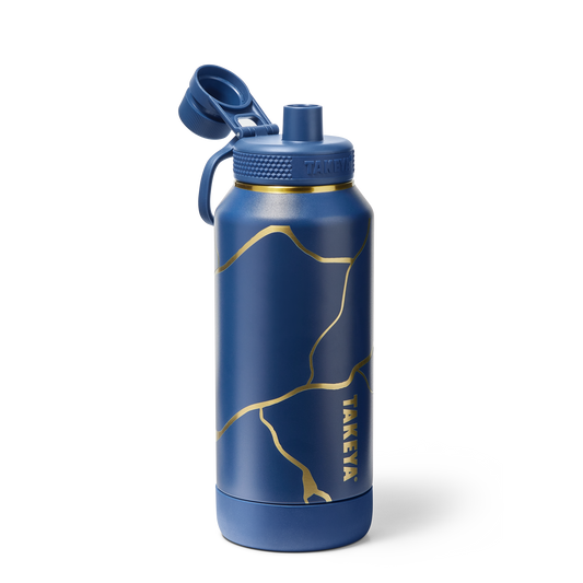 kintsugi-water-bottle-with-spout-lid-o7 TKS_SP25_SptBtl_GoldMarine_32oz_51390_v2_sRGB_SHD.png